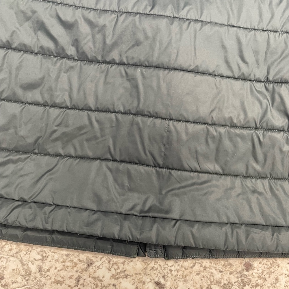 Patagonia Meduim Jacket - Picture 7 of 9